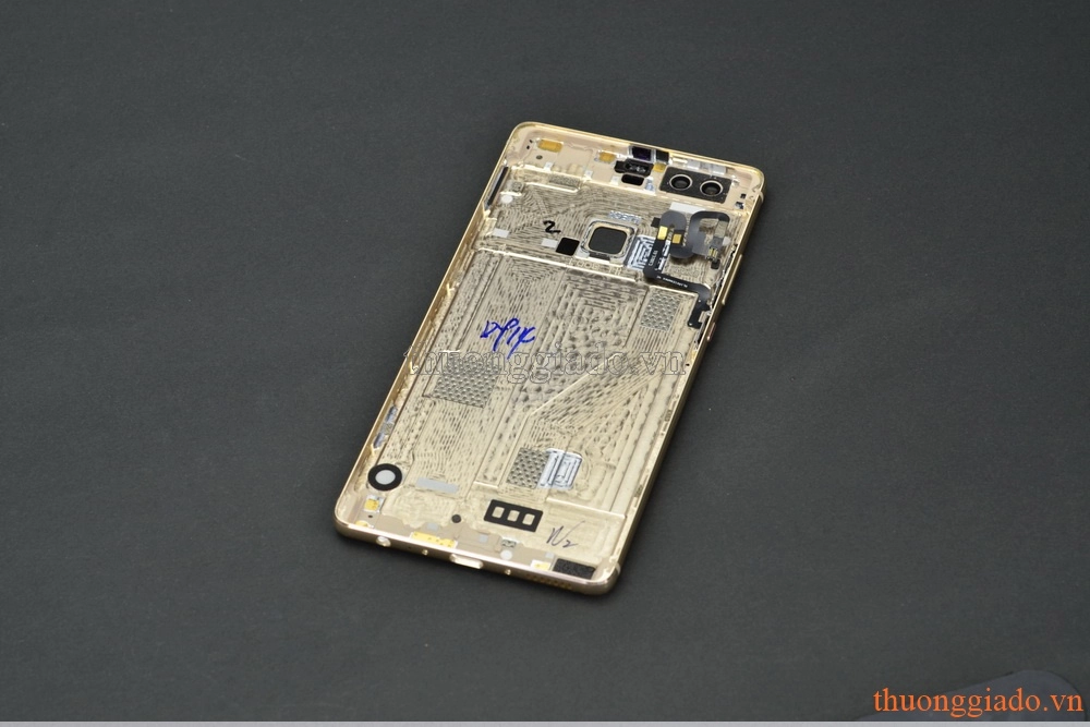 Thay nắp lưng Huawei P9 Plus * Lấy Ngay